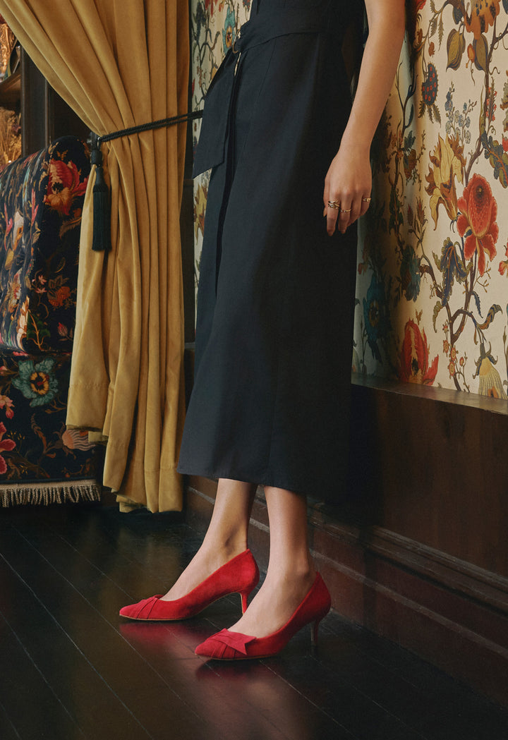 how to wear red suede heels, how to wear red heels, red heels black dress styling, outfit inspiration, red heels, oleah red suede heels